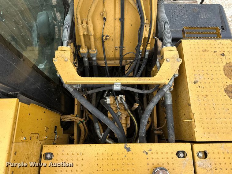 image for item DV0590 2014 Caterpillar 320EL excavator