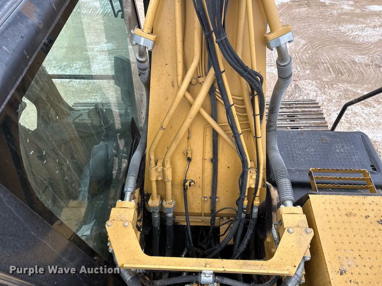 image for item DV0590 2014 Caterpillar 320EL excavator