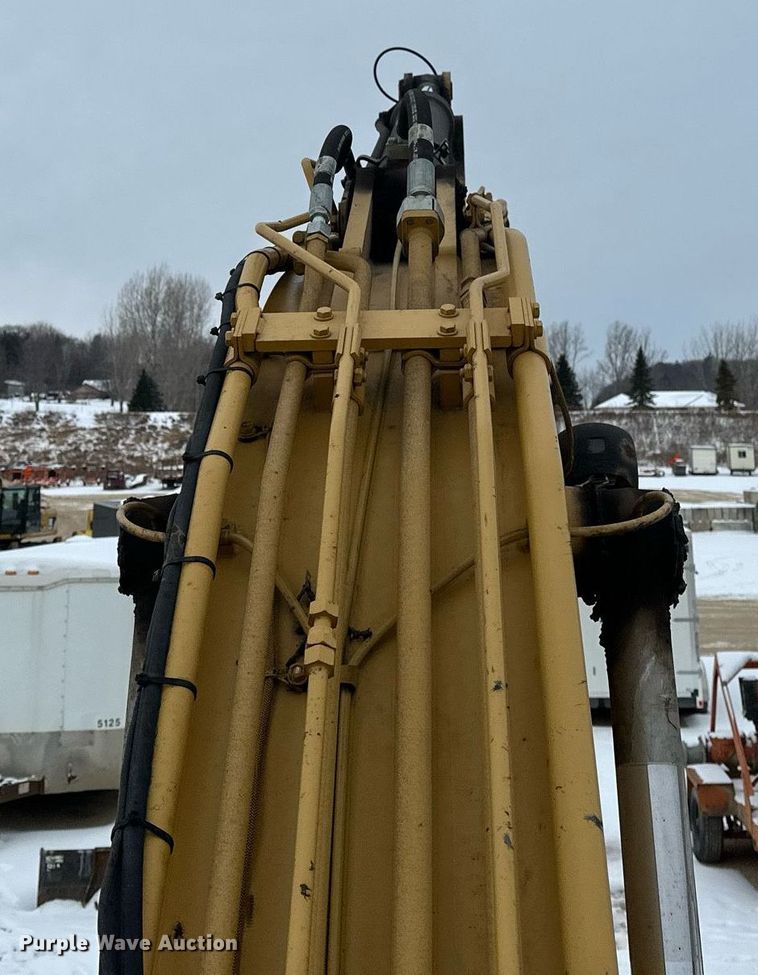 image for item DV0590 2014 Caterpillar 320EL excavator