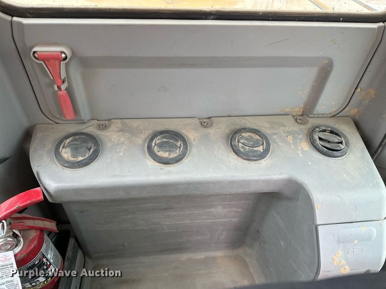 image for item DV0590 2014 Caterpillar 320EL excavator