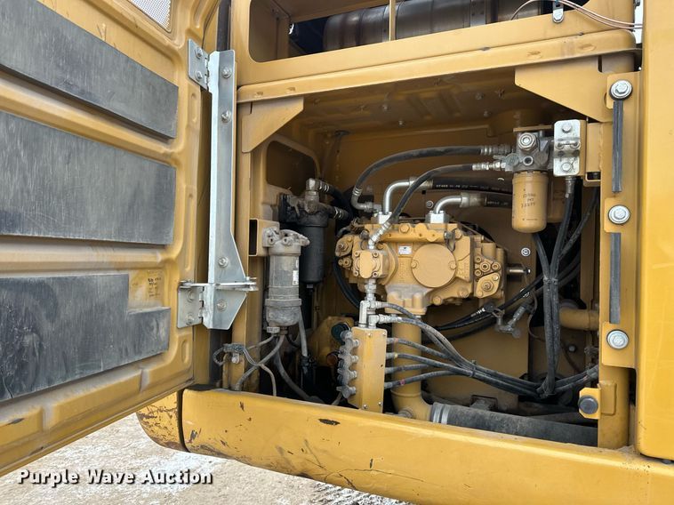 image for item DV0590 2014 Caterpillar 320EL excavator