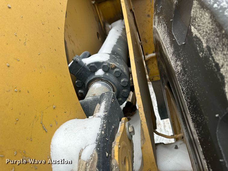 image for item DV0591 2017 Caterpillar 988K wheel loader