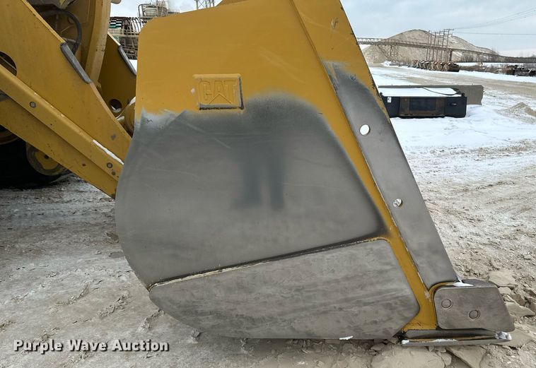 image for item DV0591 2017 Caterpillar 988K wheel loader