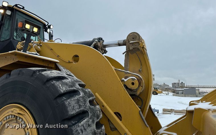 image for item DV0591 2017 Caterpillar 988K wheel loader