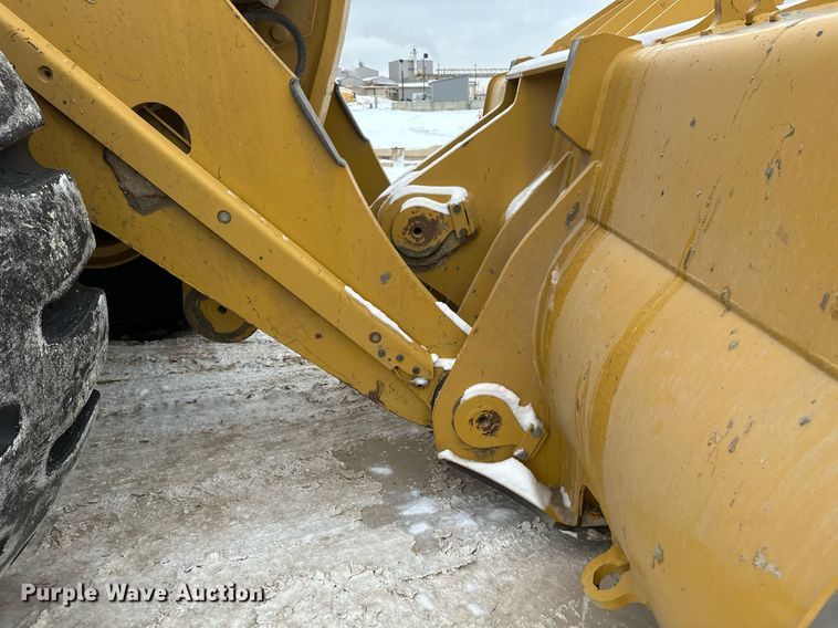 image for item DV0591 2017 Caterpillar 988K wheel loader