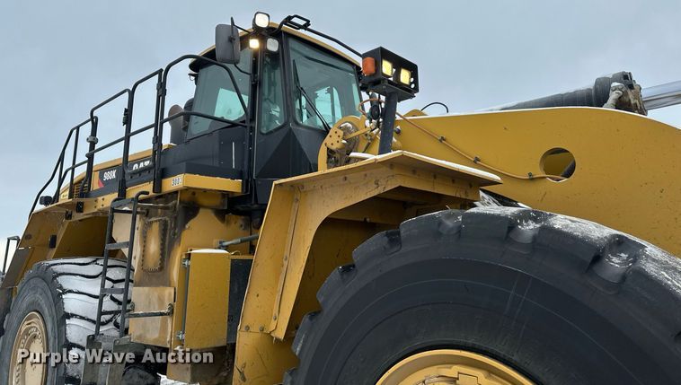 image for item DV0591 2017 Caterpillar 988K wheel loader