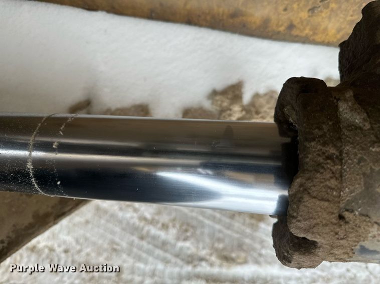 image for item DV0591 2017 Caterpillar 988K wheel loader