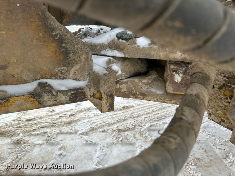 image for item DV0591 2017 Caterpillar 988K wheel loader