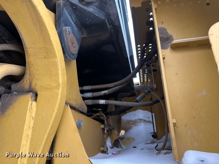 image for item DV0591 2017 Caterpillar 988K wheel loader