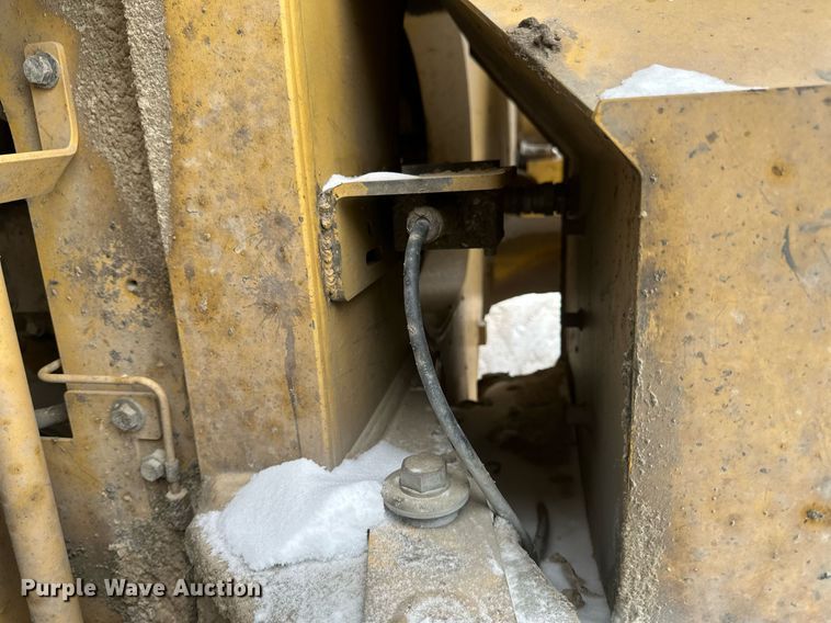 image for item DV0591 2017 Caterpillar 988K wheel loader