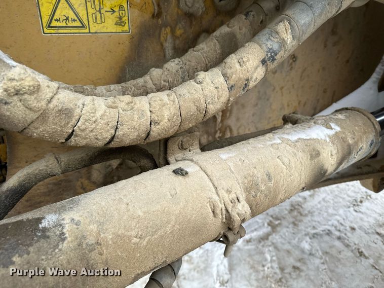 image for item DV0591 2017 Caterpillar 988K wheel loader