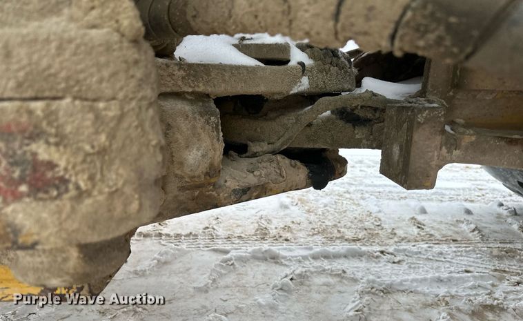 image for item DV0591 2017 Caterpillar 988K wheel loader