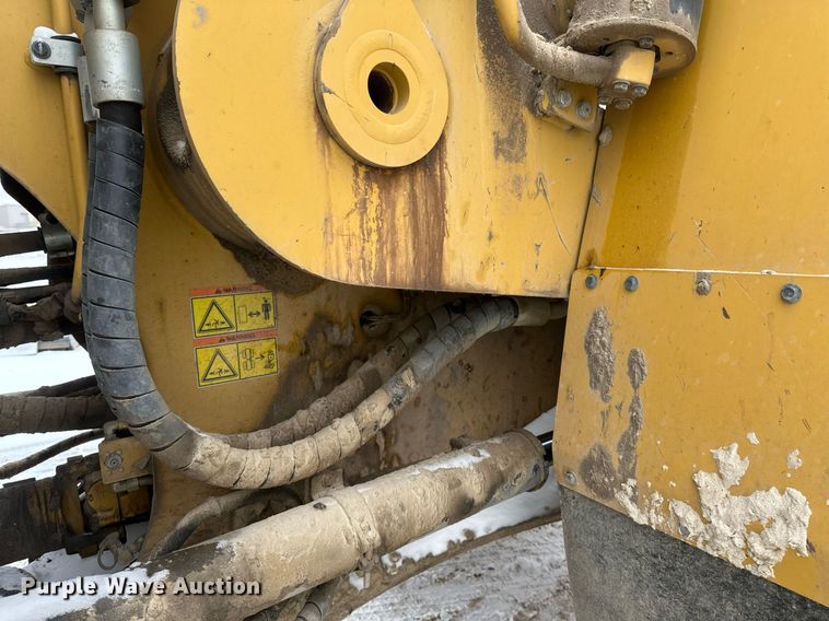 image for item DV0591 2017 Caterpillar 988K wheel loader