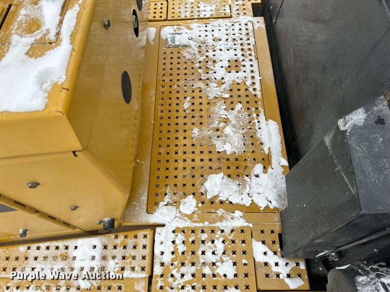 image for item DV0591 2017 Caterpillar 988K wheel loader