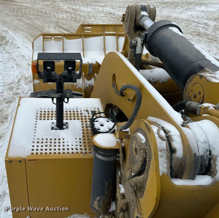 image for item DV0591 2017 Caterpillar 988K wheel loader