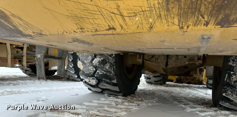 image for item DV0591 2017 Caterpillar 988K wheel loader
