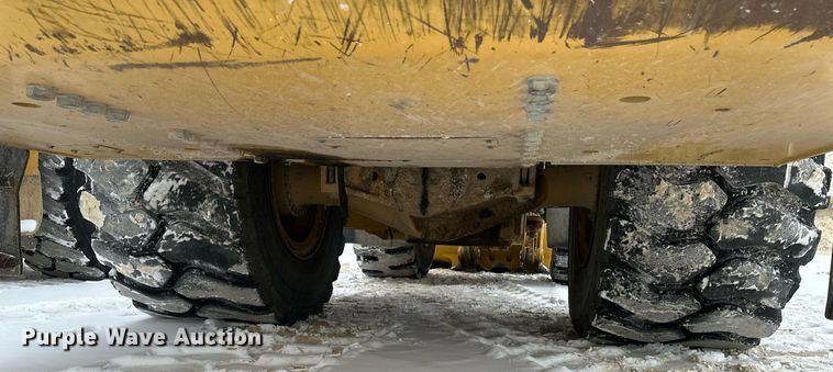 image for item DV0591 2017 Caterpillar 988K wheel loader