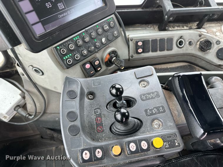 image for item DV0591 2017 Caterpillar 988K wheel loader