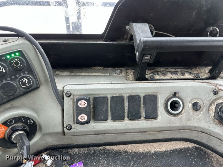 image for item DV0591 2017 Caterpillar 988K wheel loader