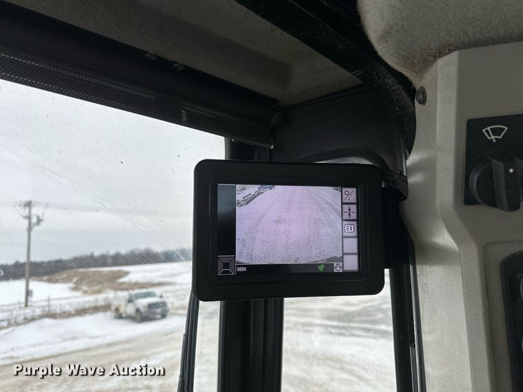 image for item DV0591 2017 Caterpillar 988K wheel loader