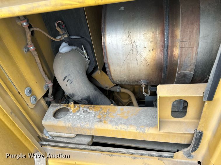 image for item DV0591 2017 Caterpillar 988K wheel loader