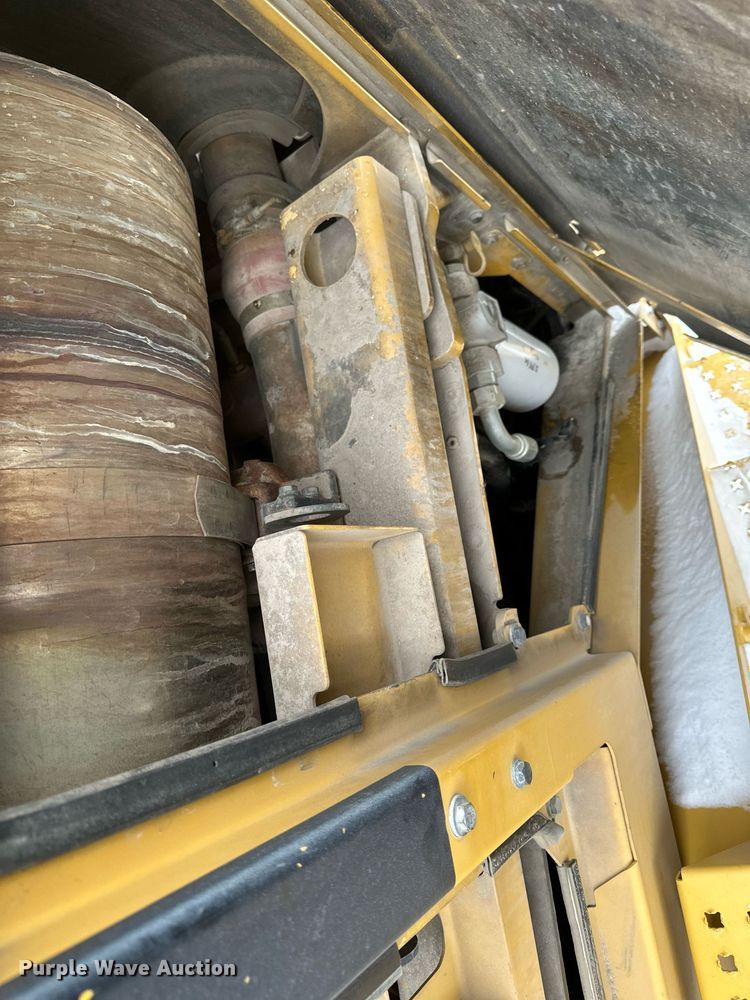 image for item DV0591 2017 Caterpillar 988K wheel loader