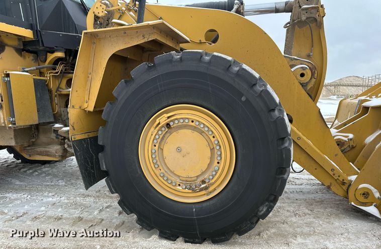 image for item DV0591 2017 Caterpillar 988K wheel loader