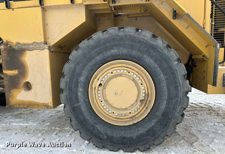 image for item DV0591 2017 Caterpillar 988K wheel loader