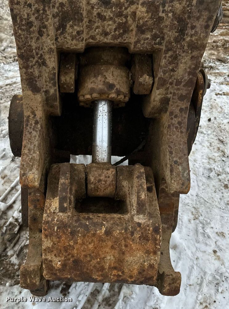 image for item DV0592 2015 Caterpillar 336FLXE excavator