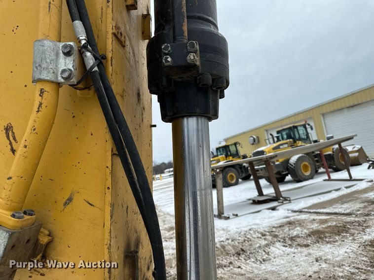 image for item DV0592 2015 Caterpillar 336FLXE excavator