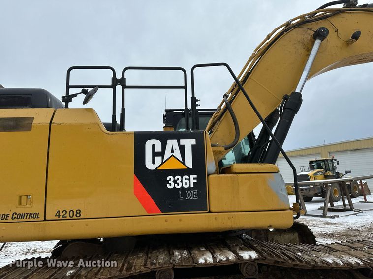 image for item DV0592 2015 Caterpillar 336FLXE excavator