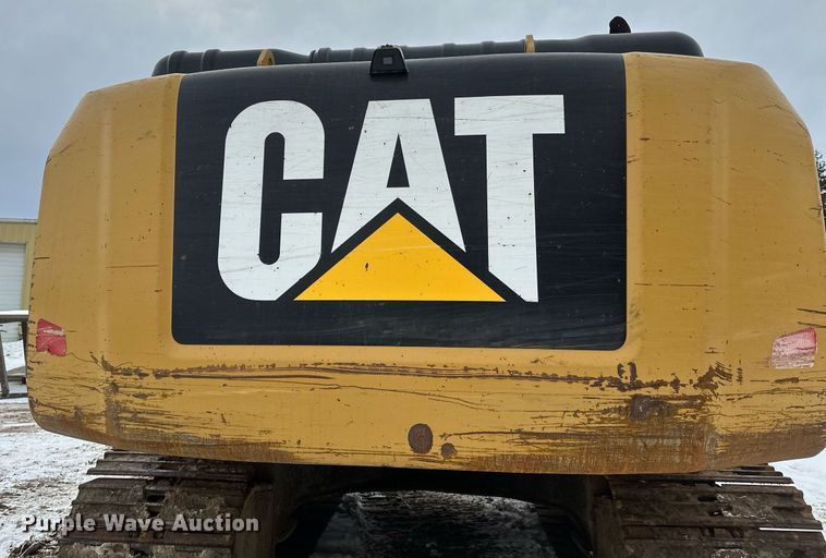 image for item DV0592 2015 Caterpillar 336FLXE excavator