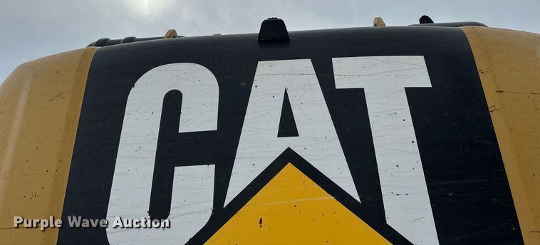 image for item DV0592 2015 Caterpillar 336FLXE excavator