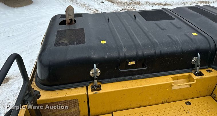 image for item DV0592 2015 Caterpillar 336FLXE excavator