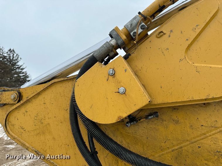 image for item DV0592 2015 Caterpillar 336FLXE excavator