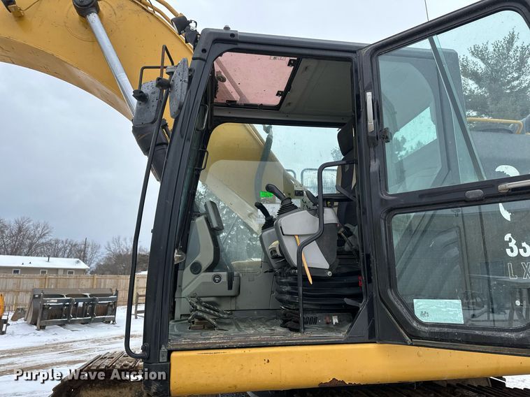 image for item DV0592 2015 Caterpillar 336FLXE excavator