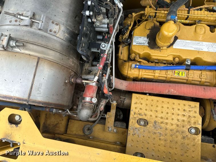 image for item DV0592 2015 Caterpillar 336FLXE excavator