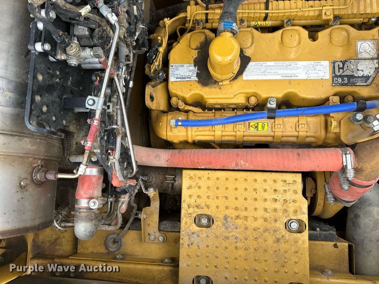 image for item DV0592 2015 Caterpillar 336FLXE excavator