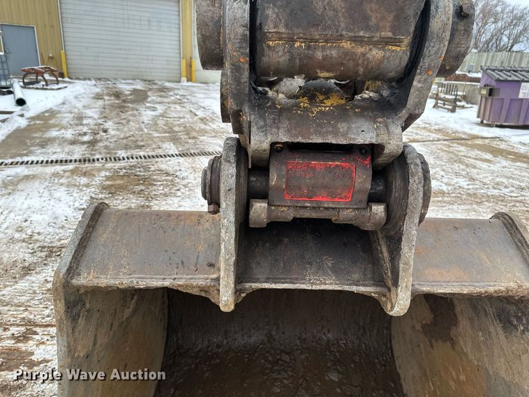 image for item DV0593 2013 Caterpillar 320E excavator