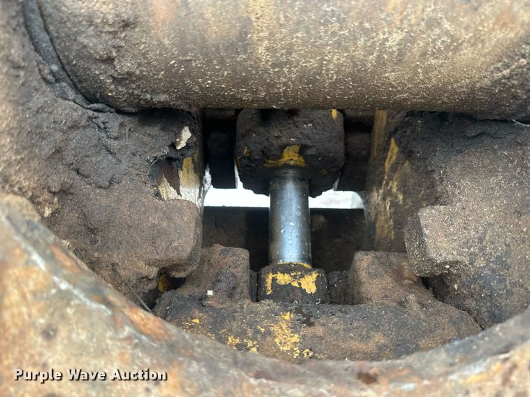 image for item DV0593 2013 Caterpillar 320E excavator