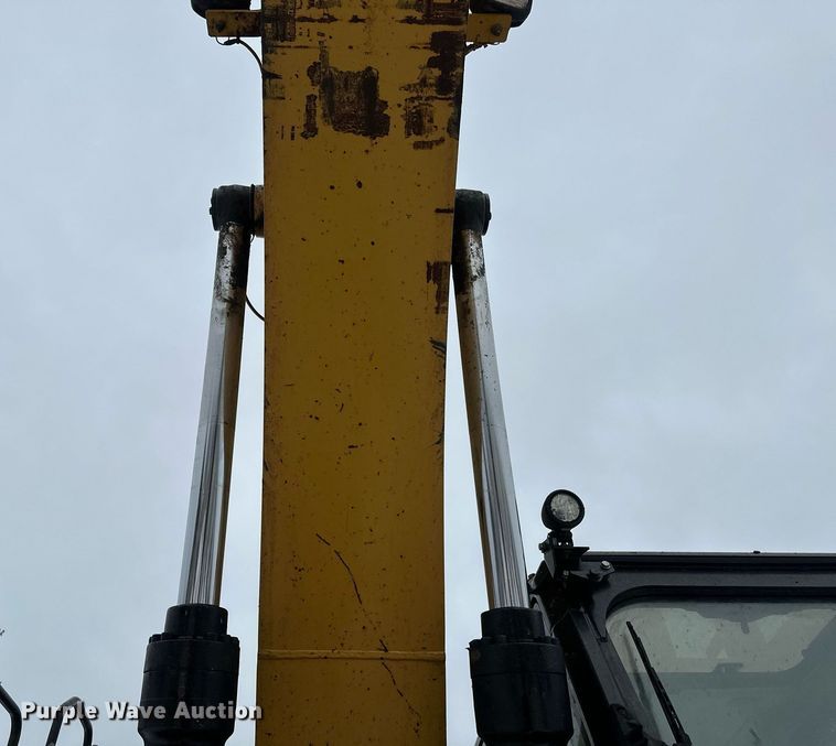 image for item DV0593 2013 Caterpillar 320E excavator