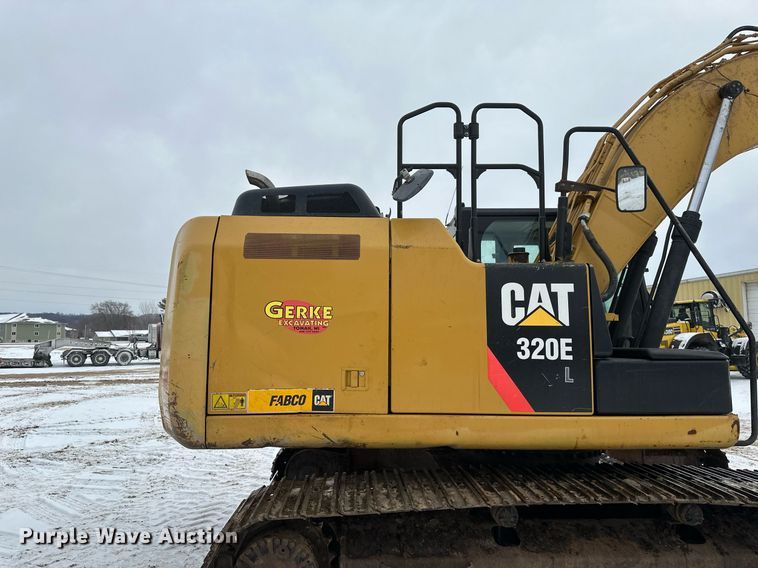 image for item DV0593 2013 Caterpillar 320E excavator
