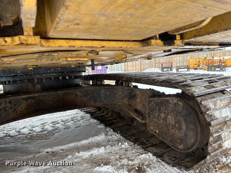 image for item DV0593 2013 Caterpillar 320E excavator