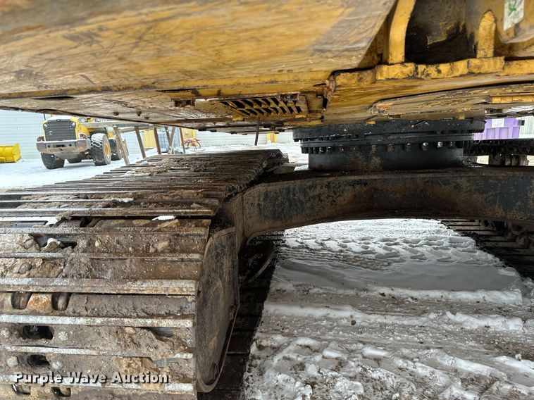 image for item DV0593 2013 Caterpillar 320E excavator