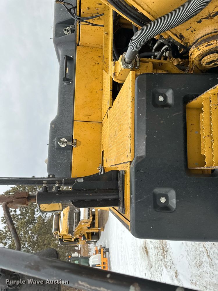 image for item DV0593 2013 Caterpillar 320E excavator