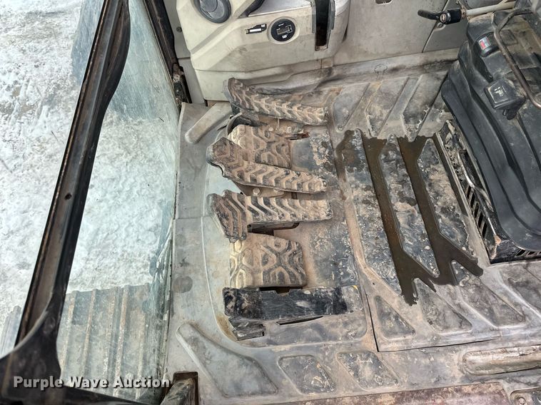 image for item DV0593 2013 Caterpillar 320E excavator