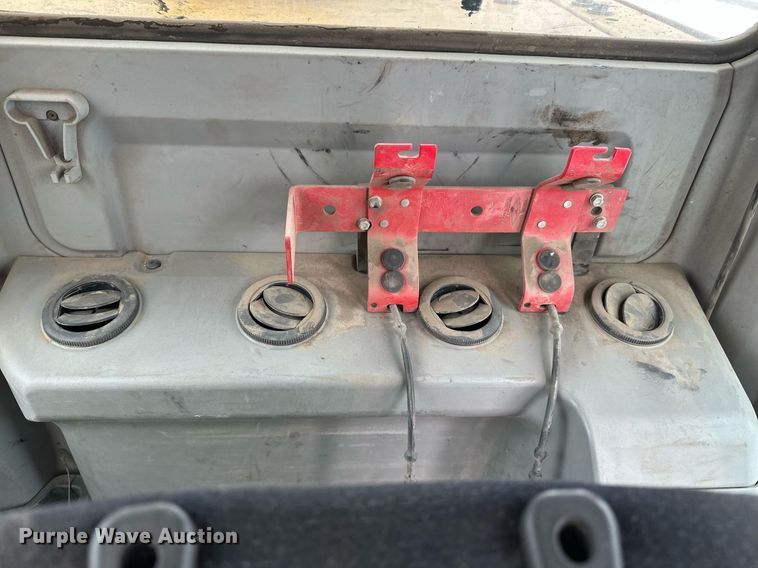 image for item DV0593 2013 Caterpillar 320E excavator