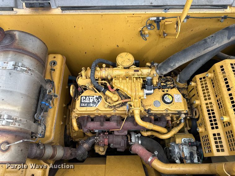 image for item DV0593 2013 Caterpillar 320E excavator