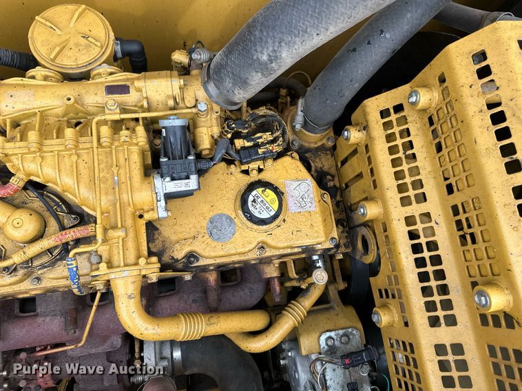 image for item DV0593 2013 Caterpillar 320E excavator