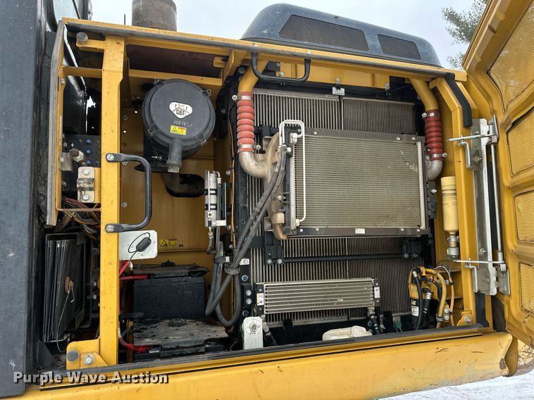 image for item DV0593 2013 Caterpillar 320E excavator